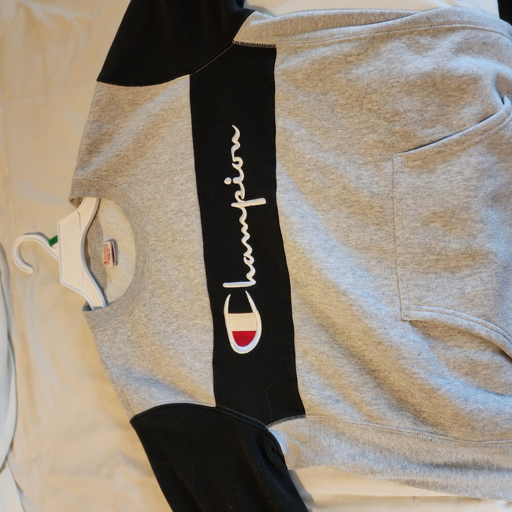 Champion Gray and Black Sweatshirt